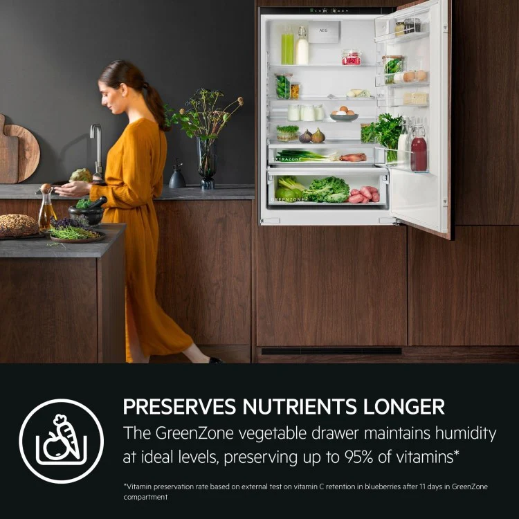 AEG NSC7G751ES - Integrated 70/30 Frost Free Fridge Freezer - E energy - Image 8