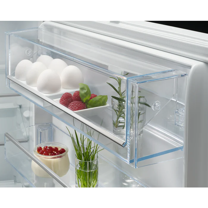 AEG TSC8M181CS - Integrated 70/30 Frost Free Fridge Freezer - C energy - Image 2