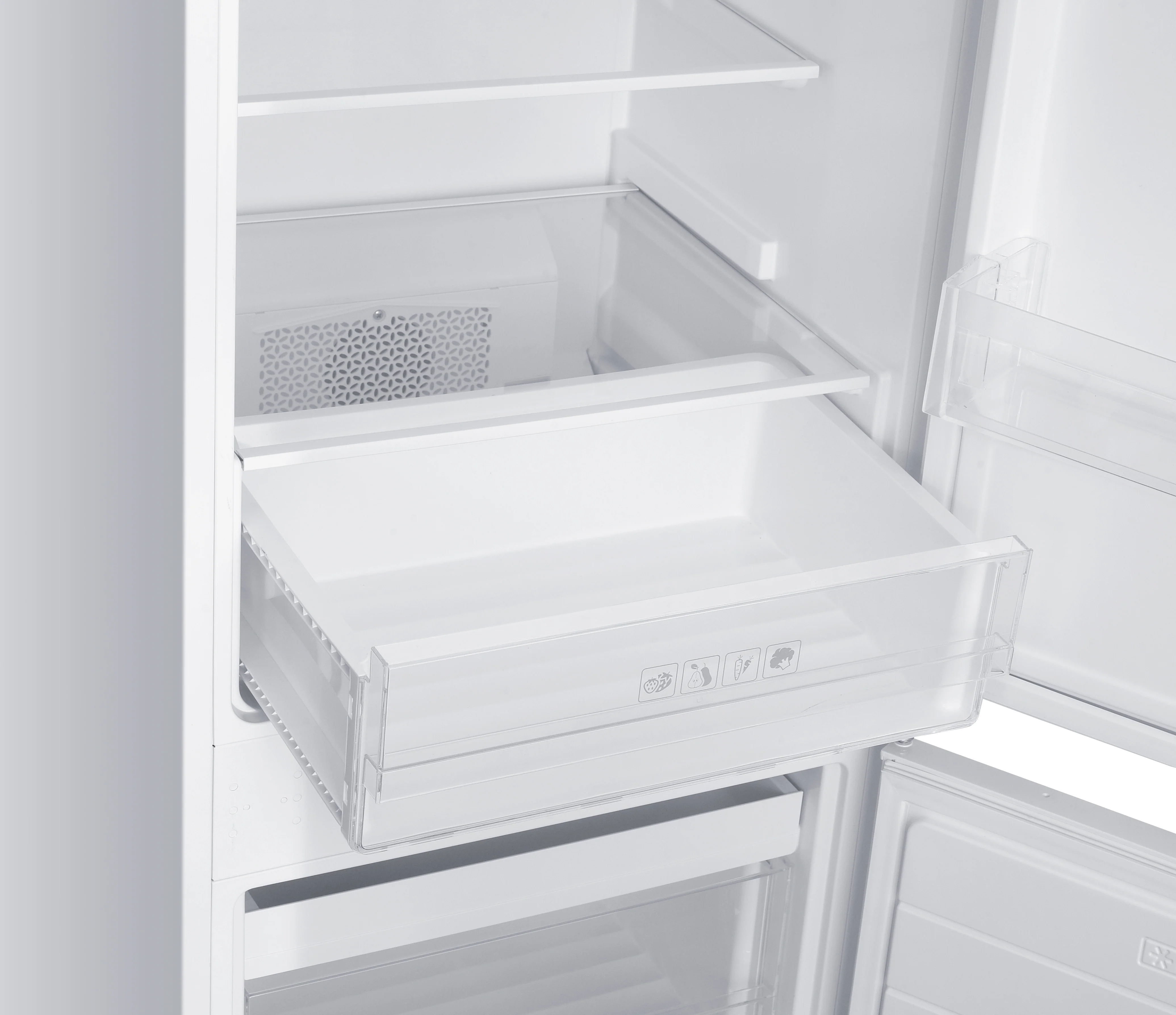 Iceking IKBI7030TFF - White Built in Frost Free Fridge Freezer - E energy - Image 6