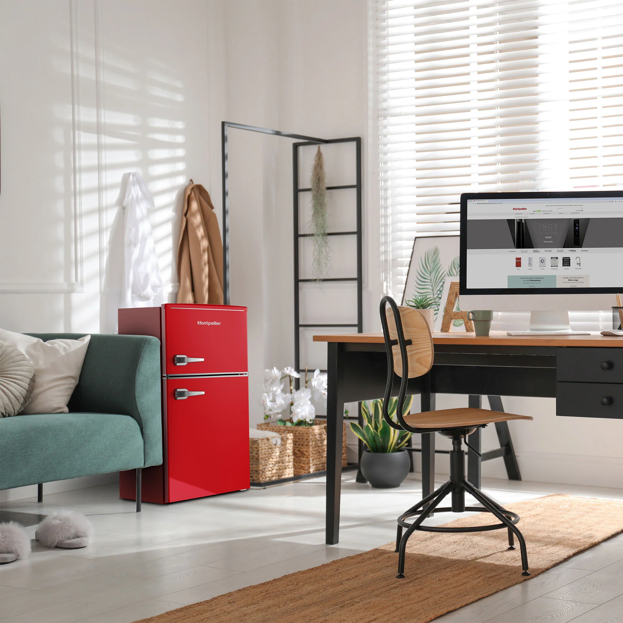 Montpellier MAB2035ER - Red Retro Undercounter Fridge Freezer - 84 Ltrs - E energy - Image 7