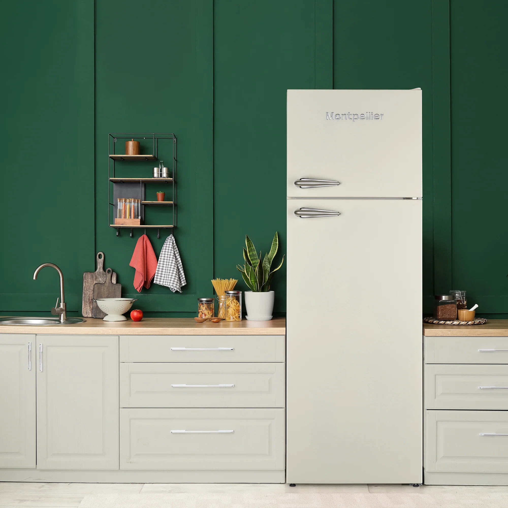 Montpellier MAB346EC Retro 80/20 Top Mount Fridge Freezer in Cream - E Rated - Image 5