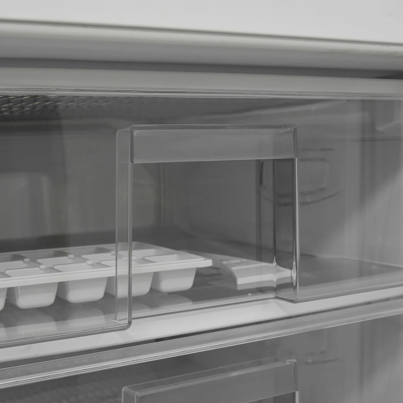 Montpellier MBUF96 - White Integrated Undercounter Freezer - 96L - E Energy Rating - Image 7