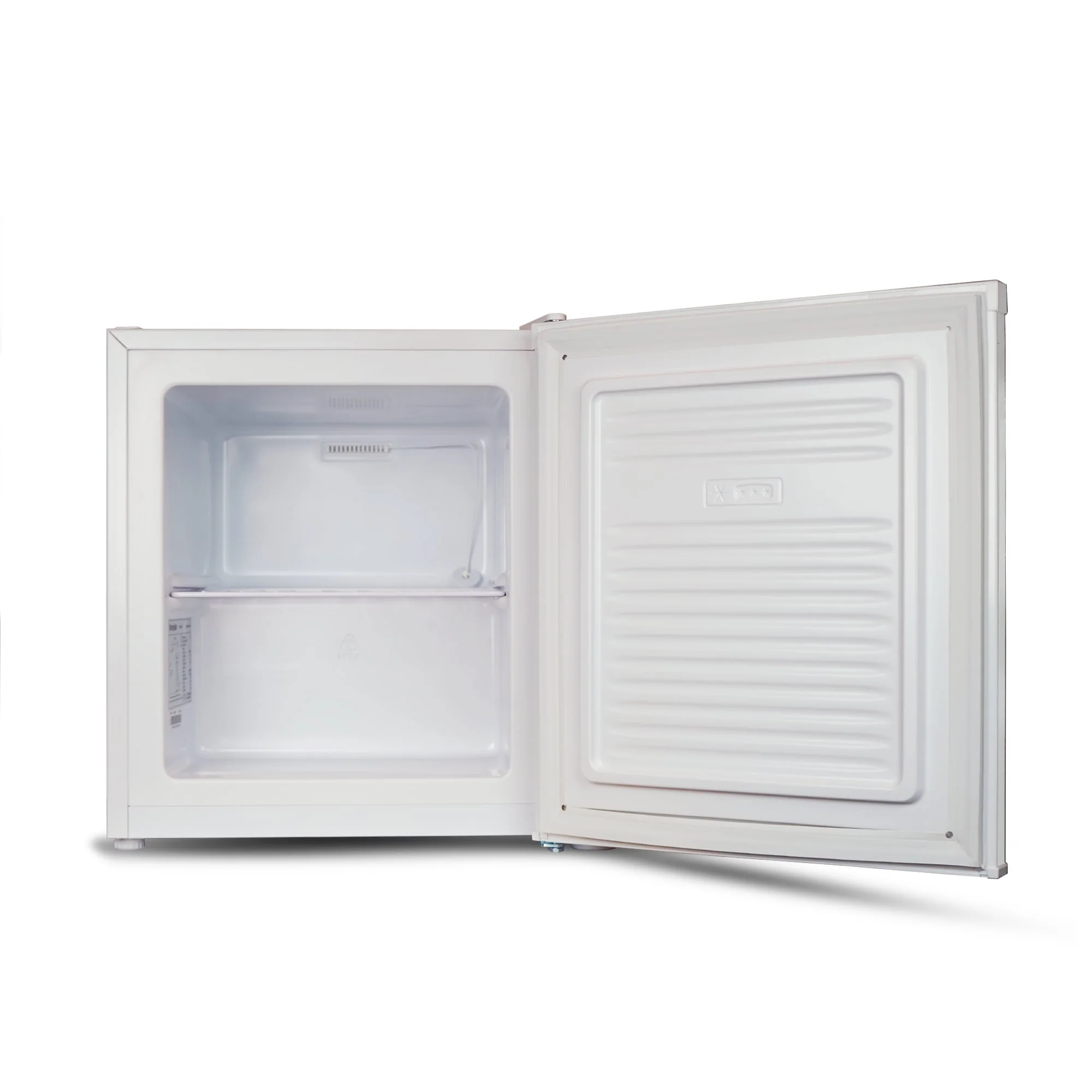Montpellier MDATTFZW - White Table Top Freezer - 33 Litre Capacity - E Energy Rating - Image 3