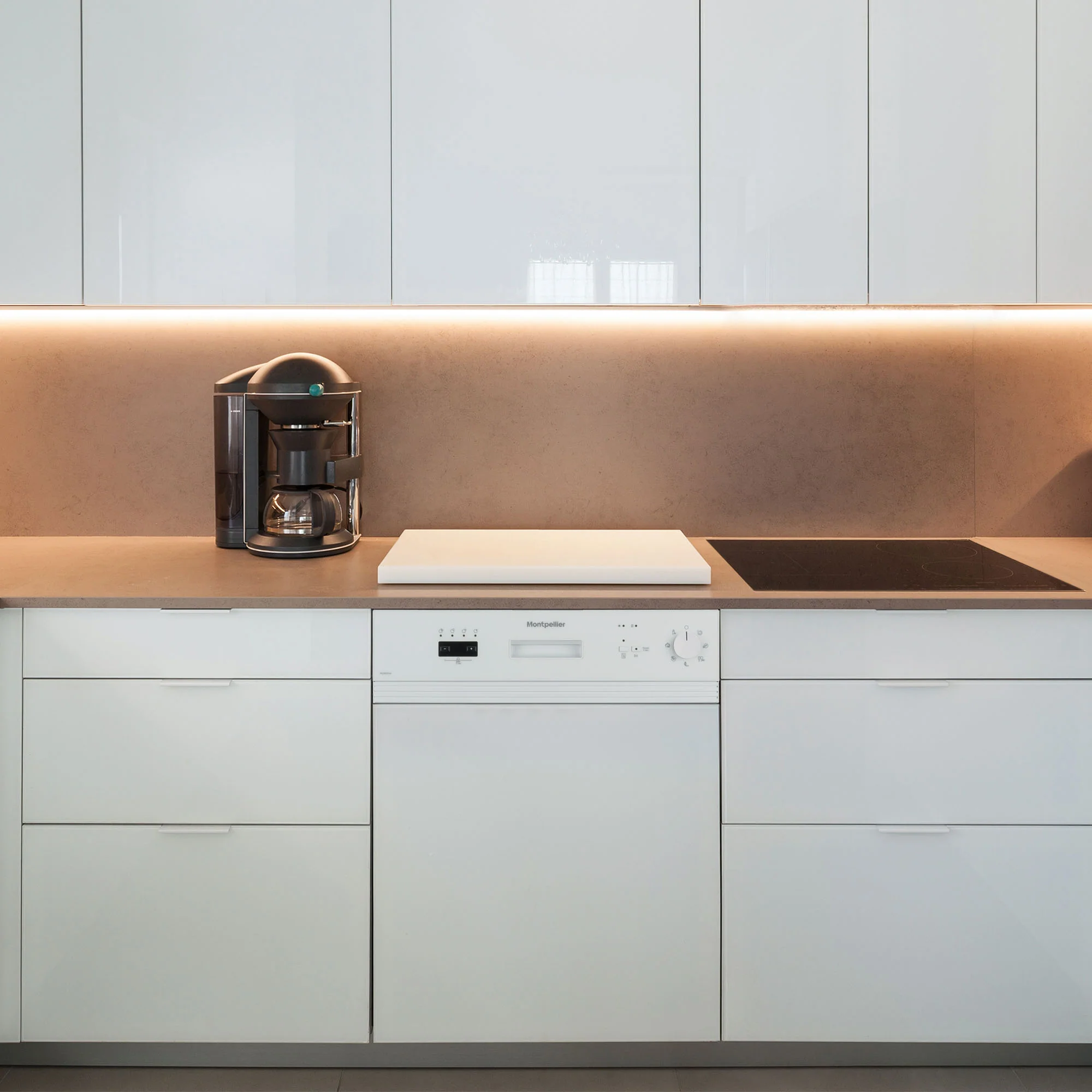 Montpellier MDI655W - White Semi Integrated 12 Place Settings Dishwasher - E energy - Image 3
