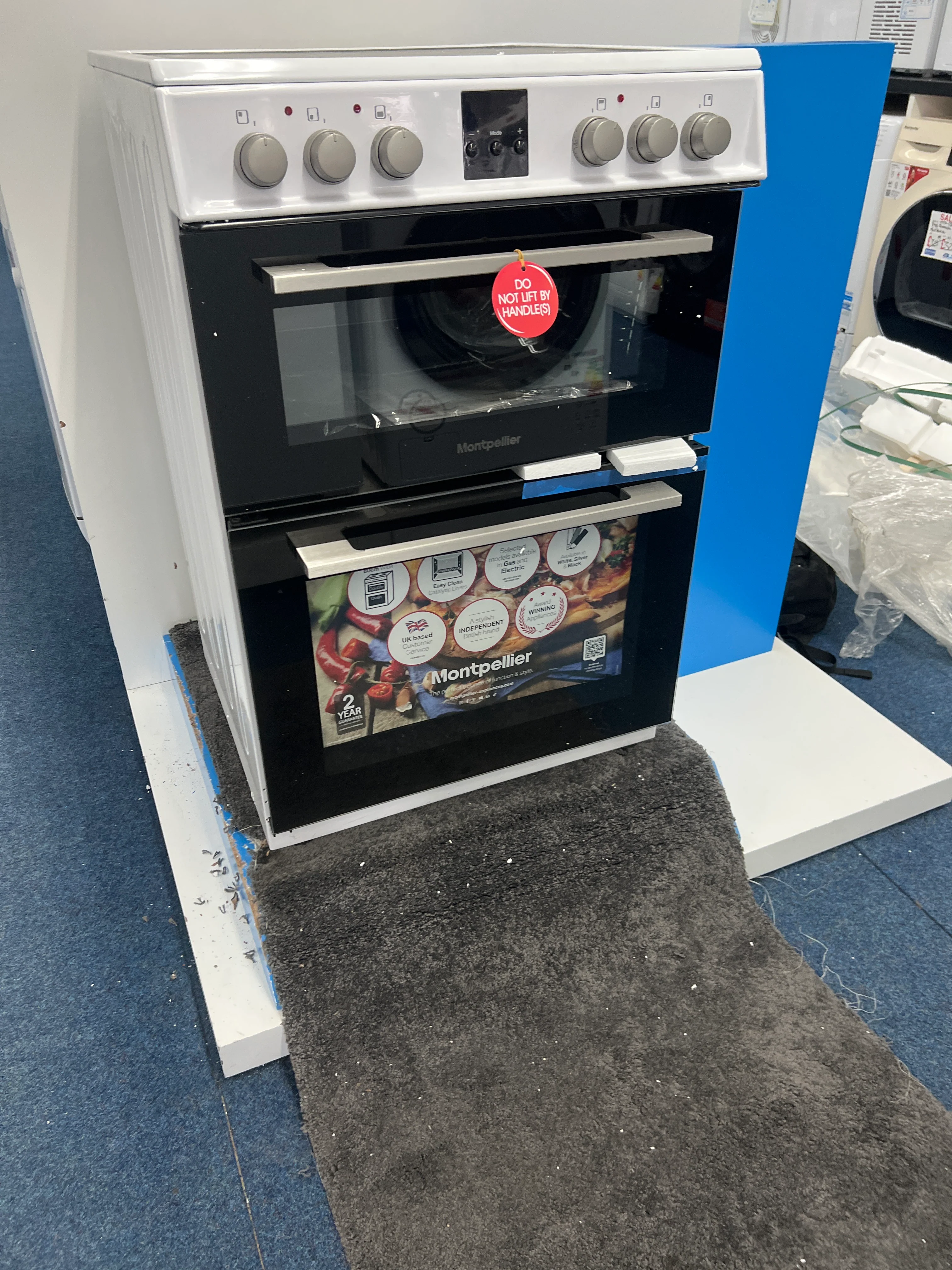 Montpellier MDOC60FW - White 60cm Ceramic Double Cooker - 72/39L Capacity - A/A Energy - Unboxed - Image 2