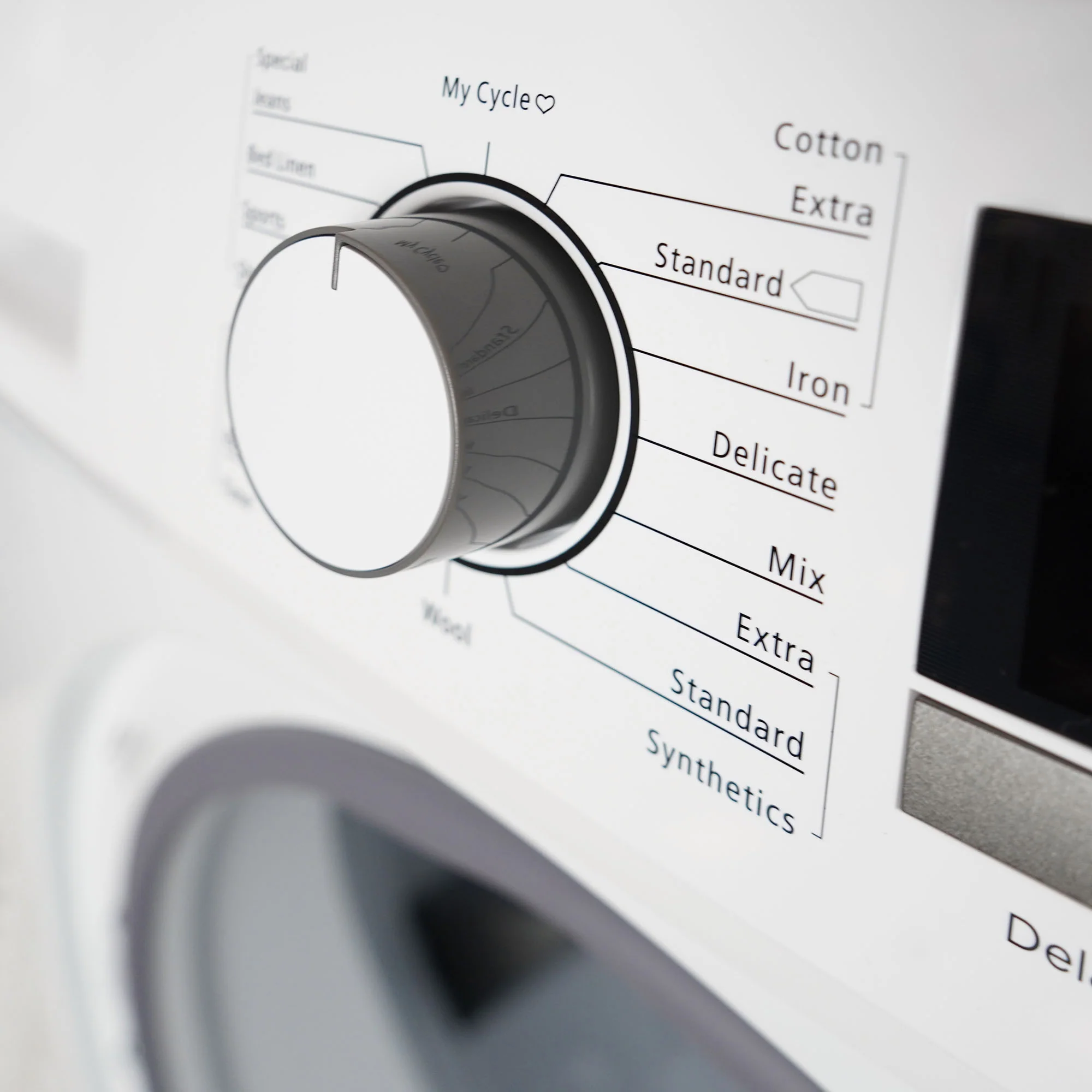 Montpellier MHP8SDW - White 8KG Heat Pump Tumble Dryer - Sensor Dry - A++ energy - Image 6