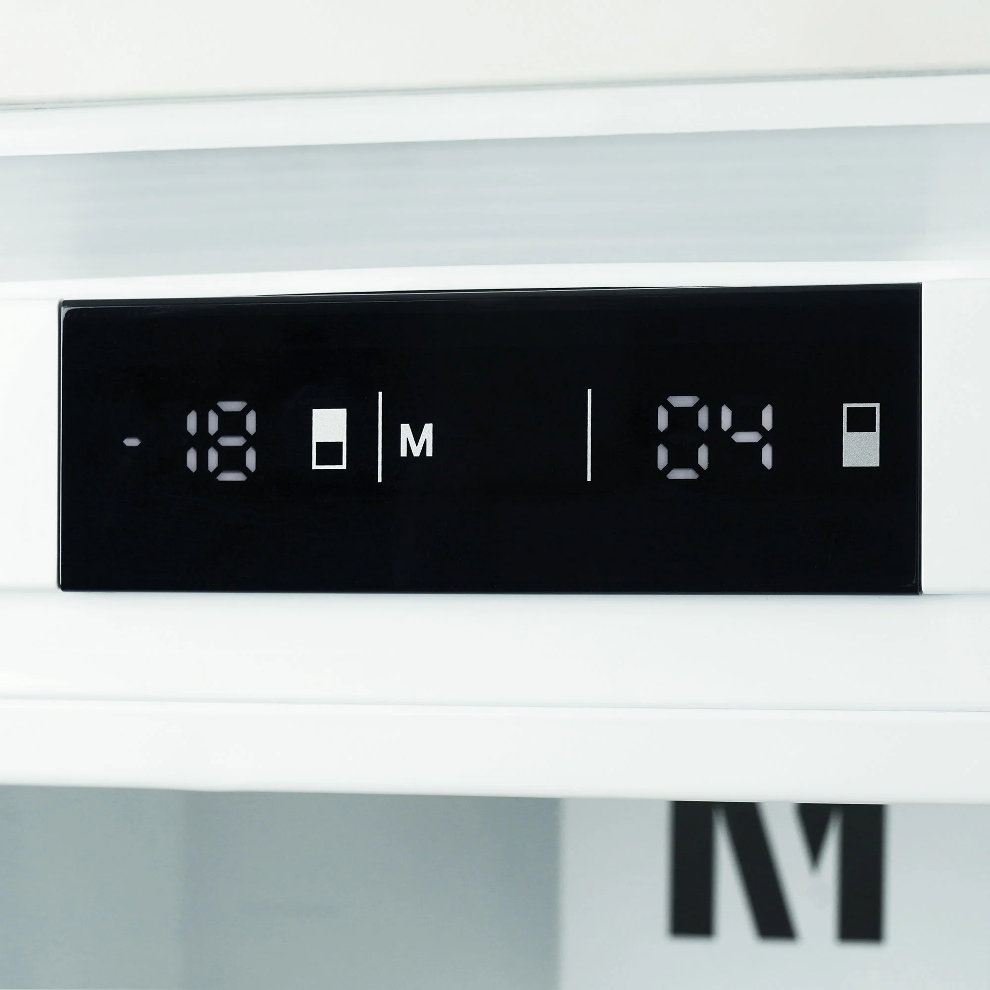 Montpellier MIFF550FF - White Integrated Frost Free Fridge Freezer - 230 Litres - Energy Rating E - Image 8
