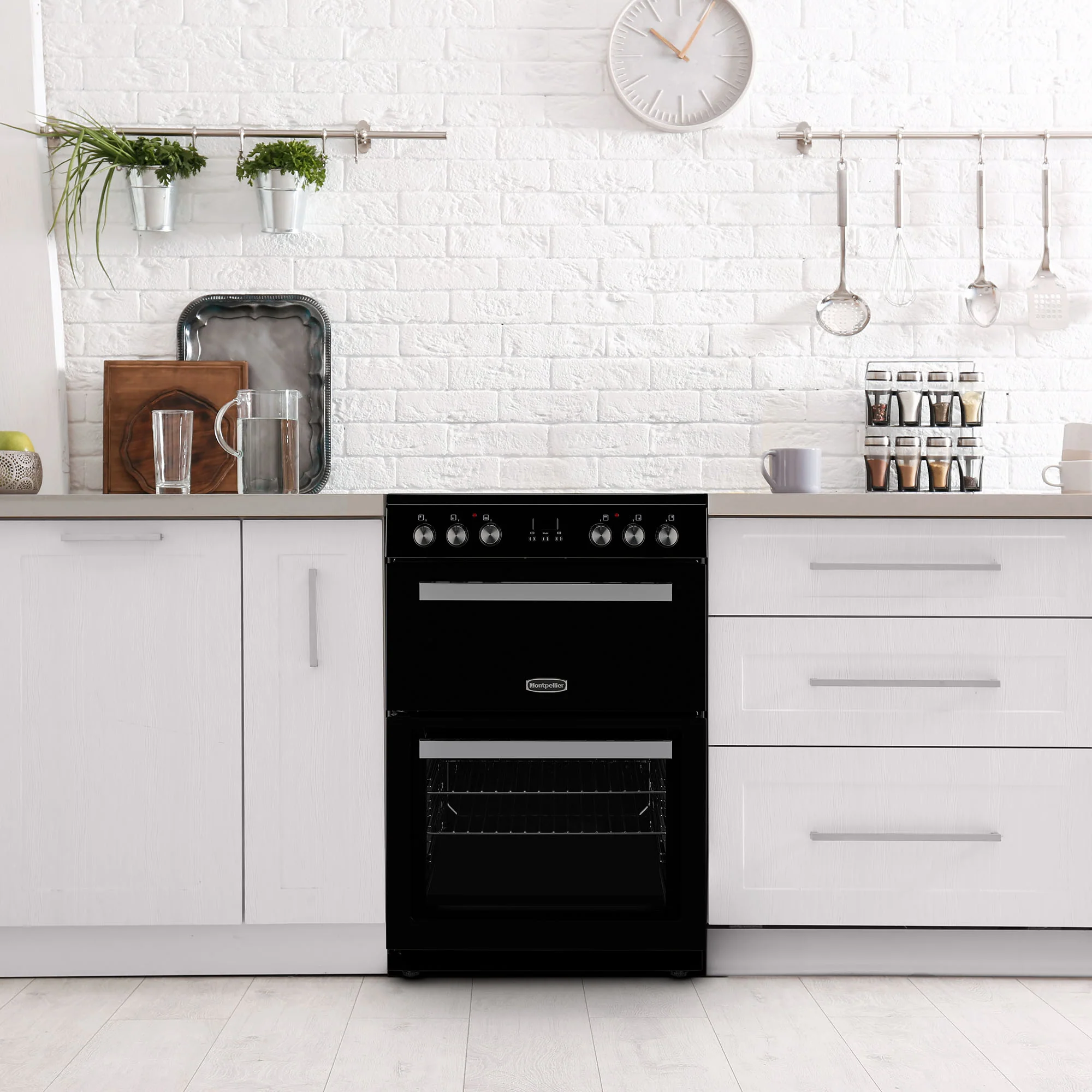 Montpellier MMRDF60FK - Black 60cm Dual Fuel Mini Range Cooker - 72 Litres Main Oven, 39 Litres Top Oven - A/A Energy Rating - Image 5