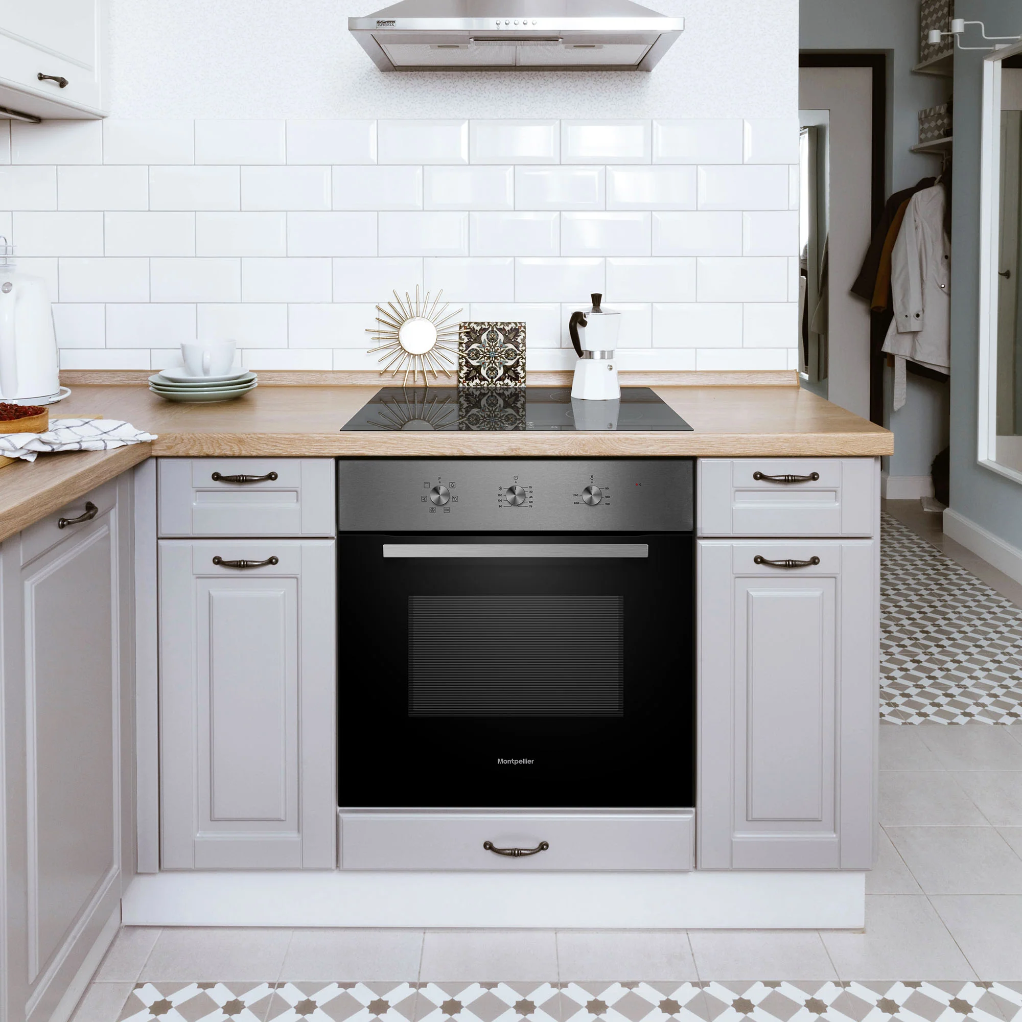 Montpellier MSBFO65SS 65ltr Built In Single Oven In Stainless Steel, 5 Functions - TruFan - A Energy - Image 2