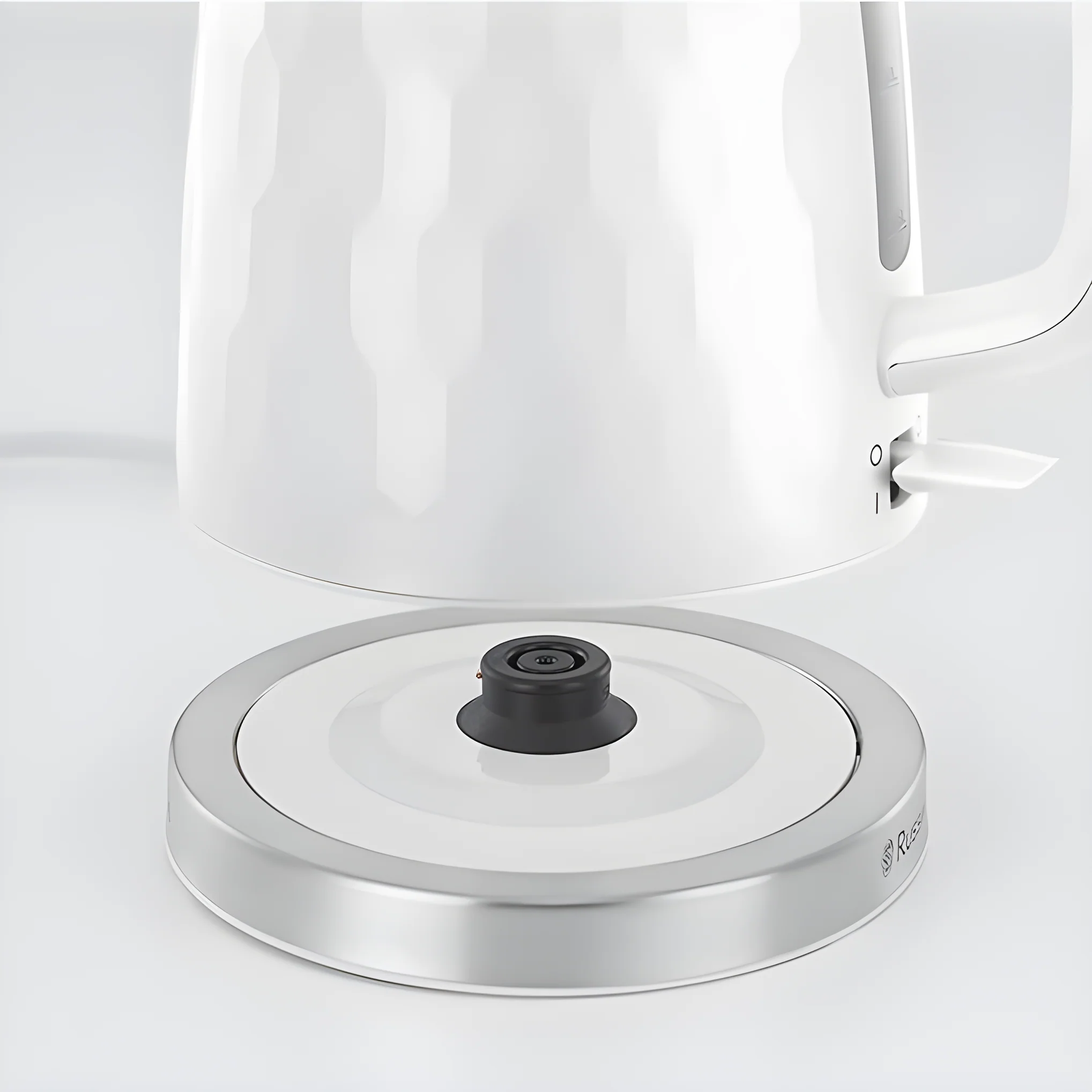 Russell Hobbs 26050 - White Kettle - Image 2