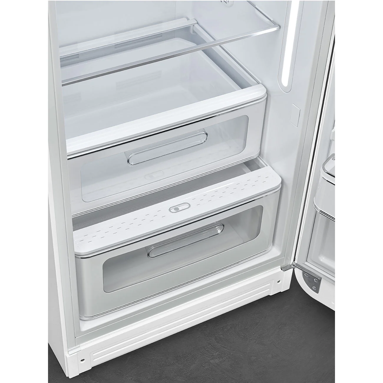 Smeg FAB28RWH6UK - White Refrigerator - 270L Capacity - C Energy Rating - Image 5